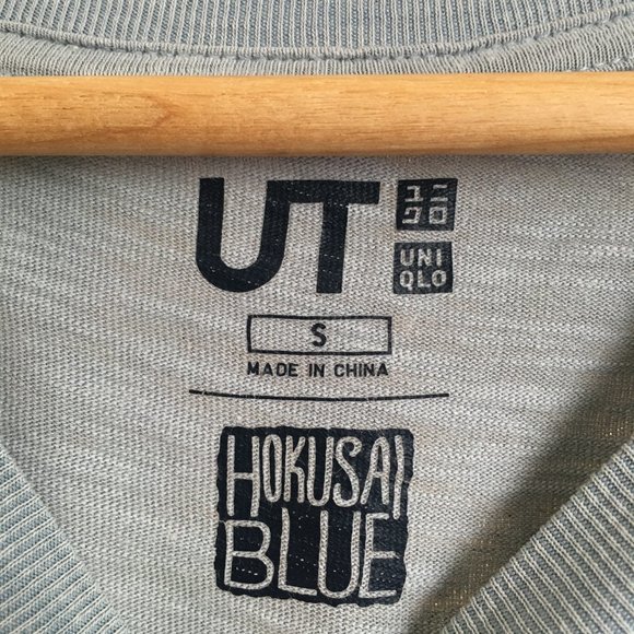 Uniqlo Hokusai Blue Ukiyo-e Rowing T-shirt - Picture 6 of 14